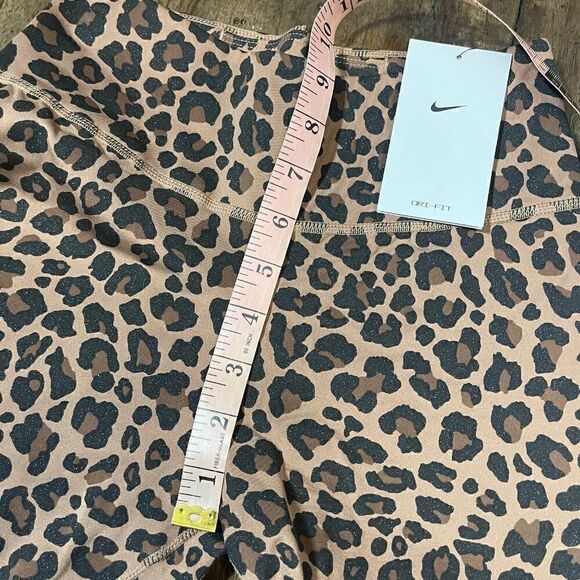 Nike Training Glitter Leggings  - Picture 8 of 12